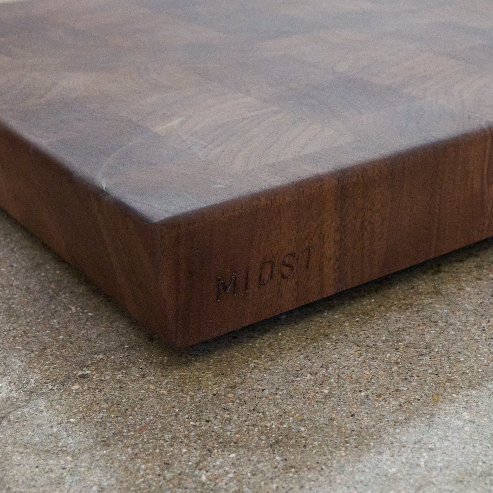 MIDST End Grain Walnut Cutting Board Sm